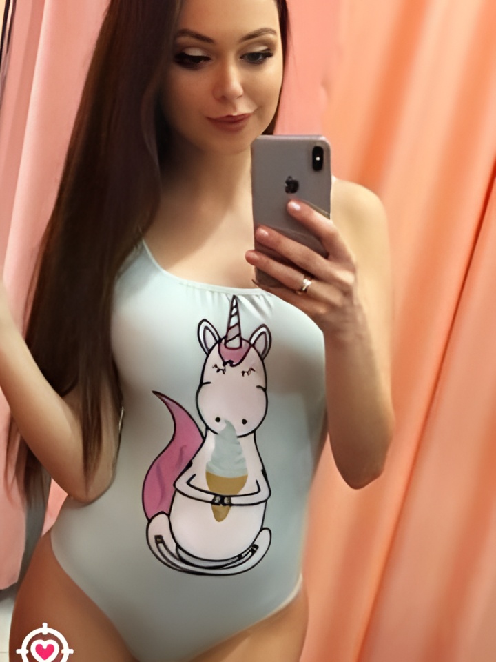 Агнесса привлекательная девушка из Кемерово цена от 4000 руб