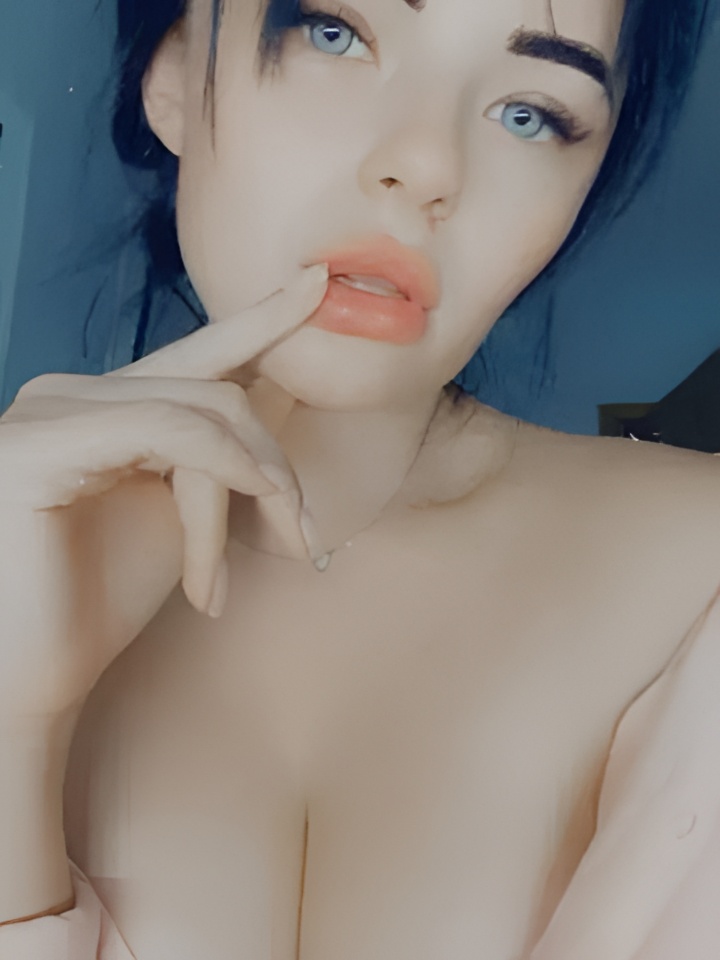 Эдита привлекательная девушка из Кемерово цена от 3000 руб