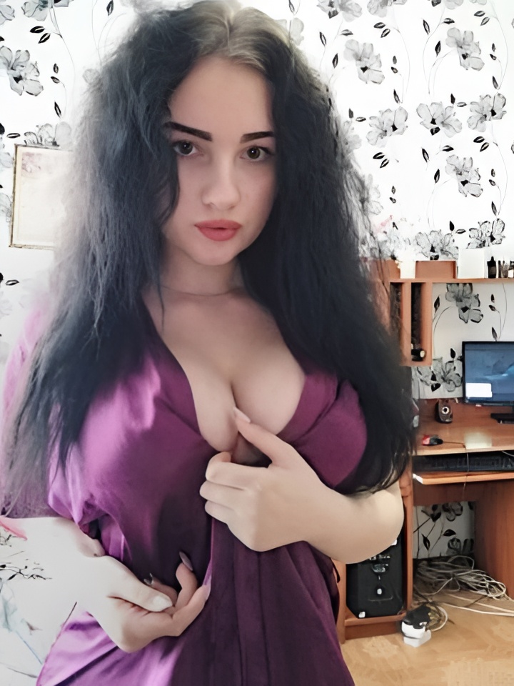 Кристина привлекательная девушка из Кемерово цена от 1500 руб