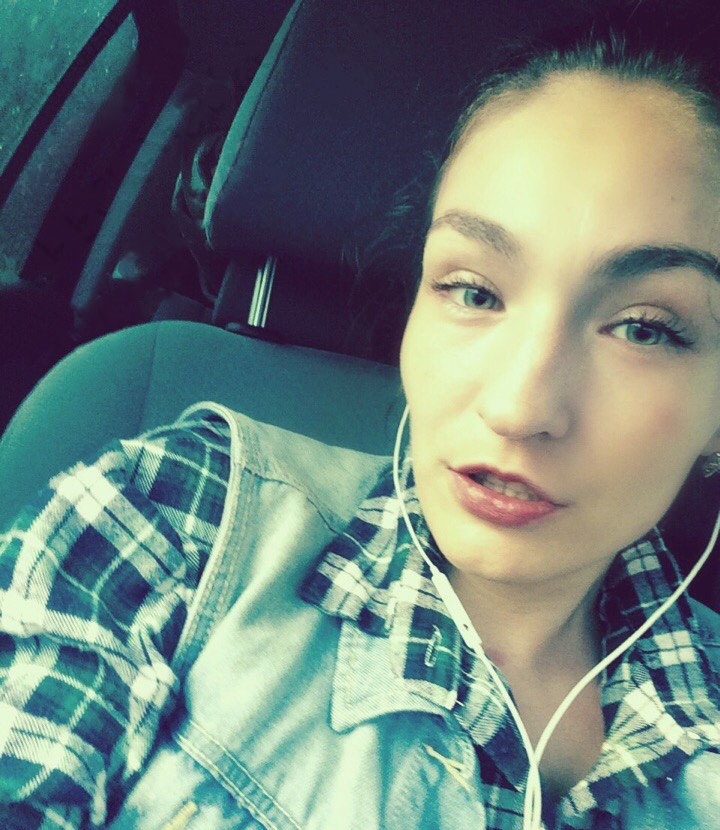 Надежда привлекательная девушка из Кемерово цена от 3000 руб