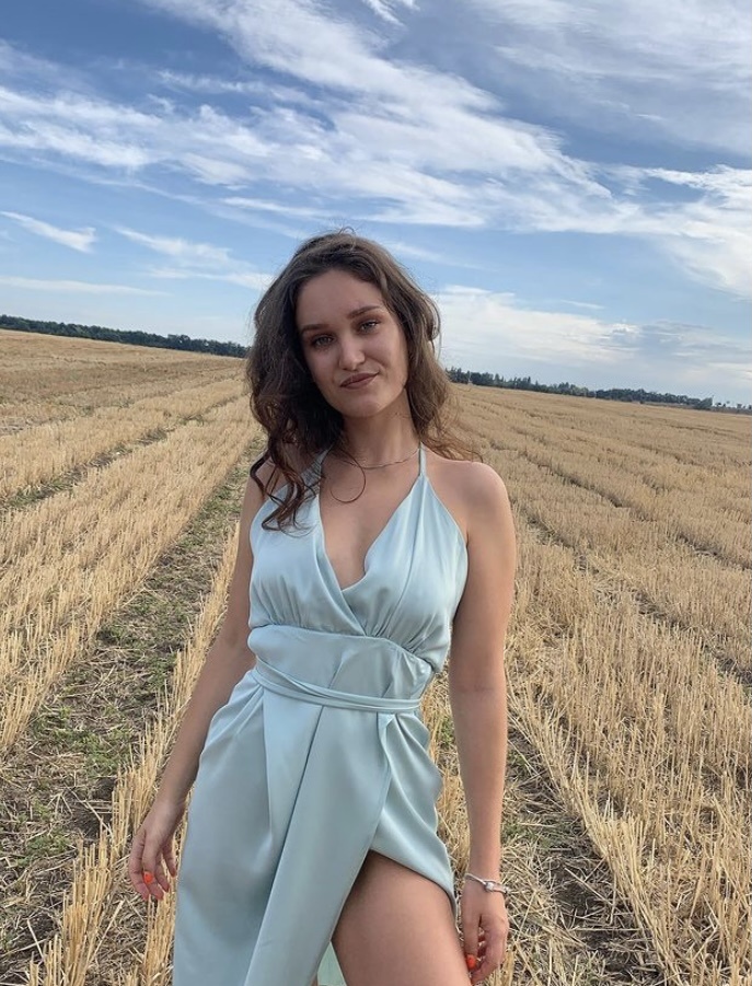 🎥 Оксана привлекательная девушка из Кемерово цена от 3500 руб