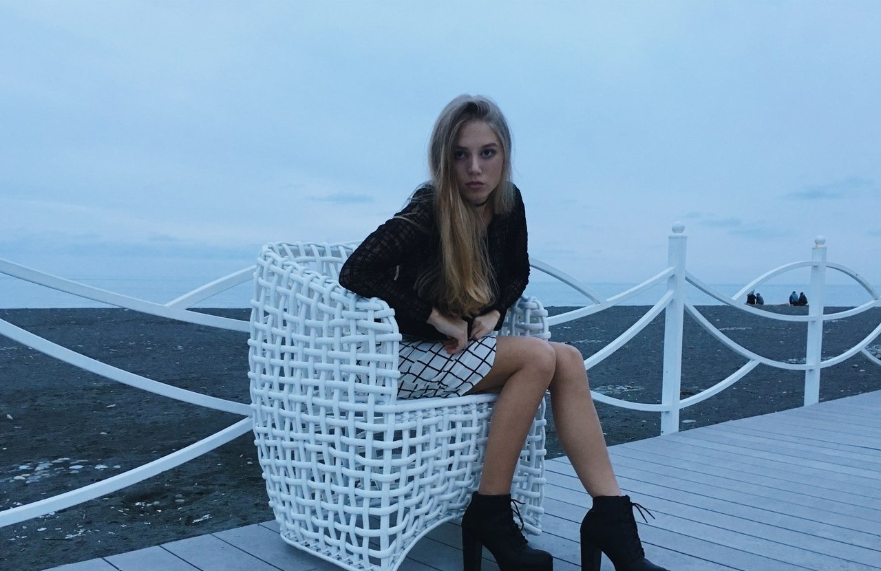 Индивидуалка Юна, доступна для личного знакомства от 3500 руб